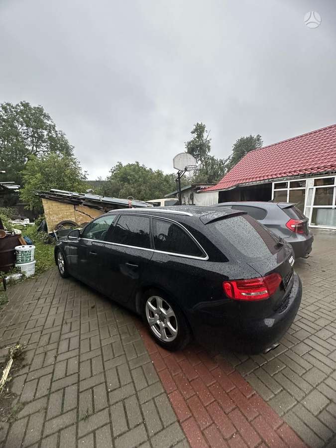 Audi A4 2008 — engine 1968 cm³, 143 HP (105kW)