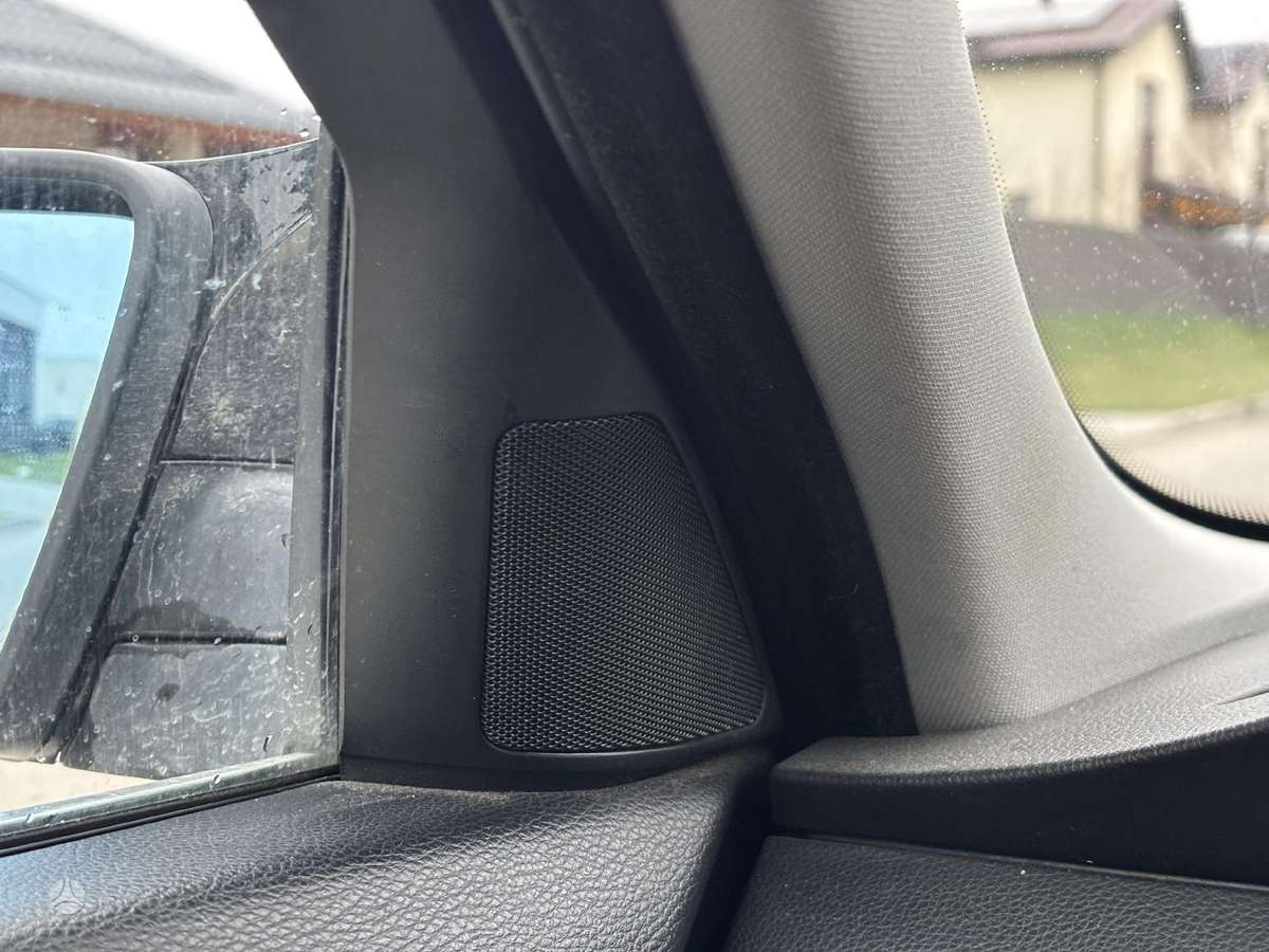 BMW 520 2008 — photo 10
