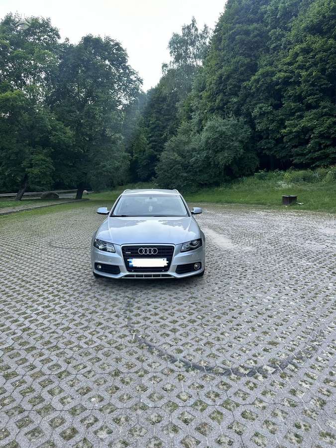 Audi A4 2008 — rear view