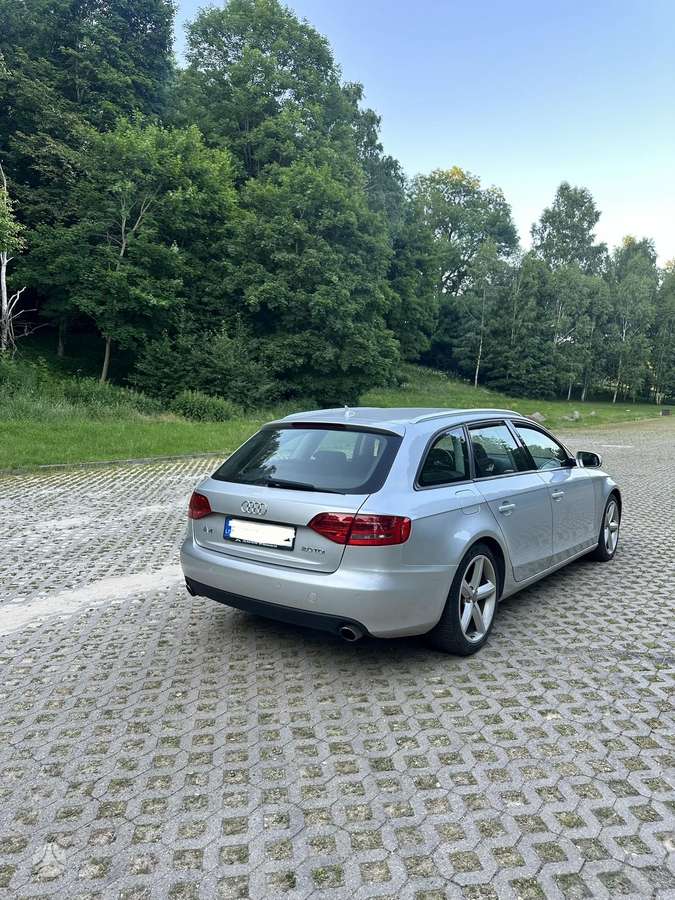 Audi A4 2008 — engine 2967 cm³, 281 HP (207kW)