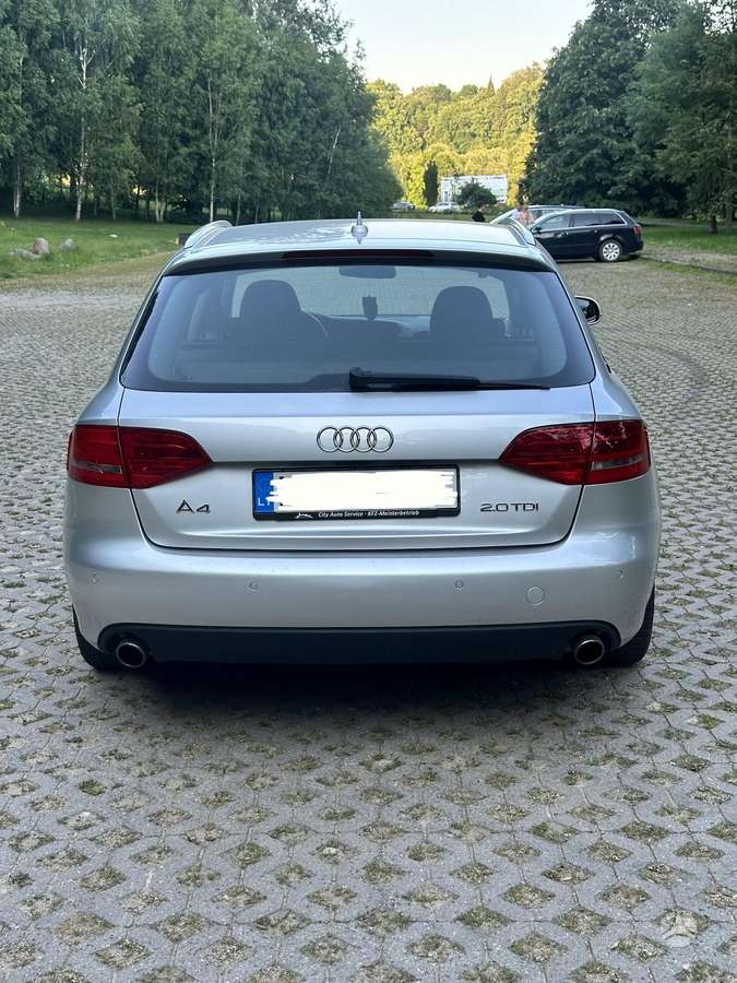 Audi A4 2008 — photo 5
