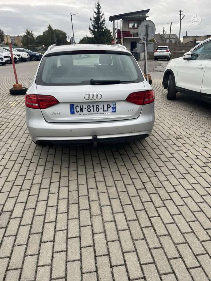 Audi A4 2013 — photo 10