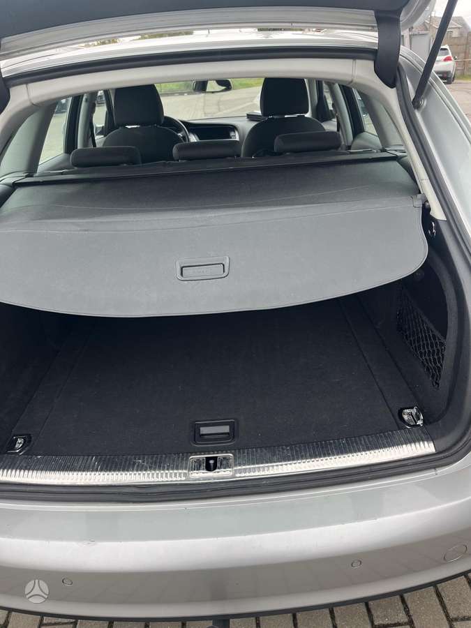 Audi A4 2013 — photo 8
