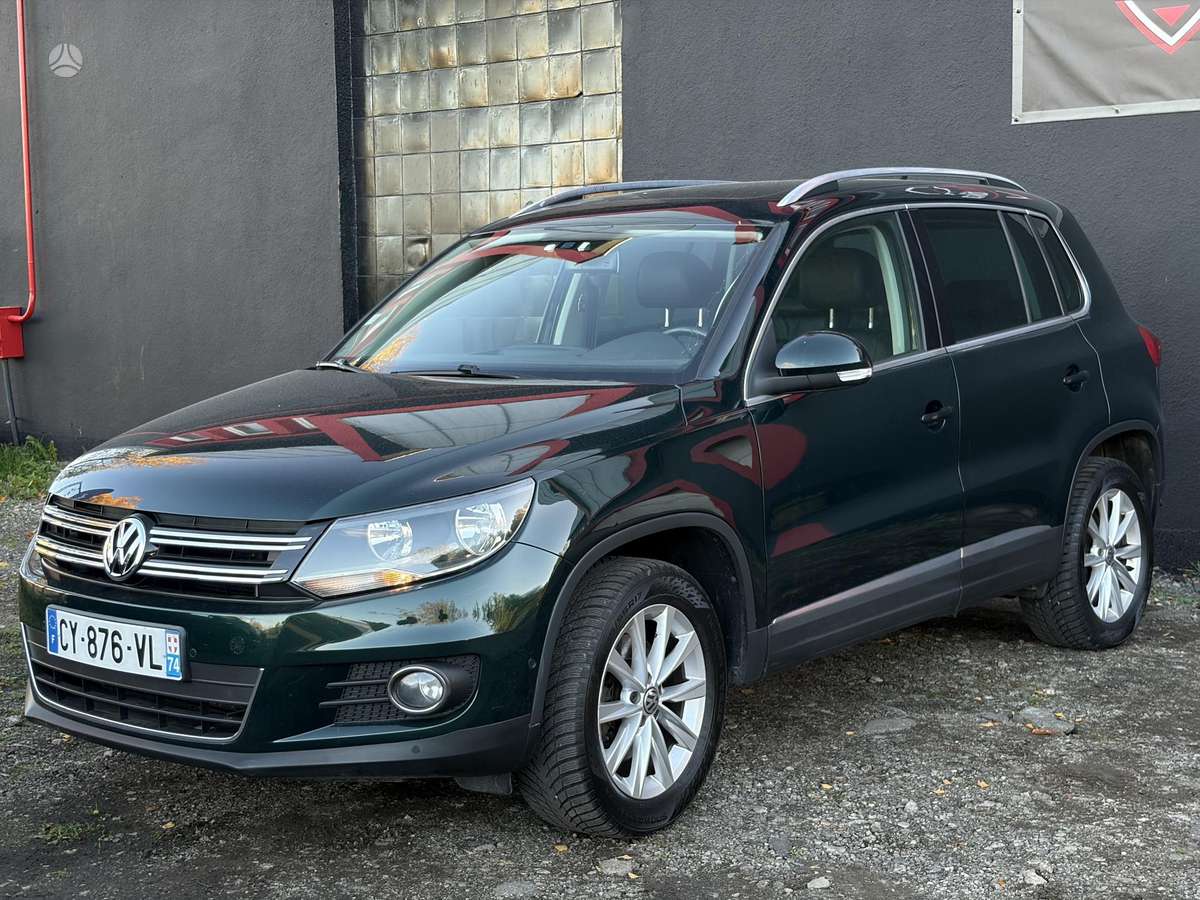 Volkswagen Tiguan 2013 — rear view