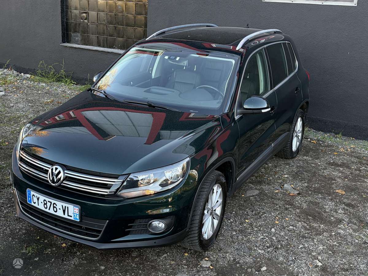 Volkswagen Tiguan 2013 — interior
