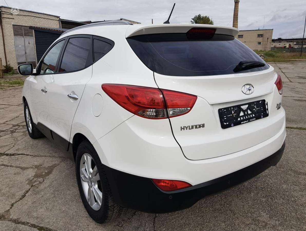 Hyundai ix35 2013 — photo 8