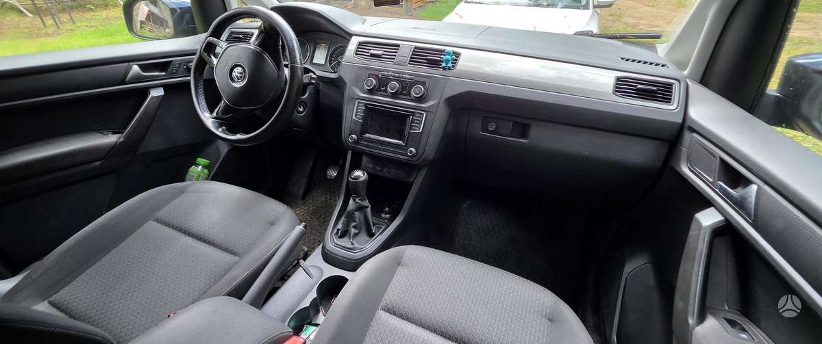 Volkswagen Caddy 2015 — engine 2000 cm³, 102 HP (75kW)