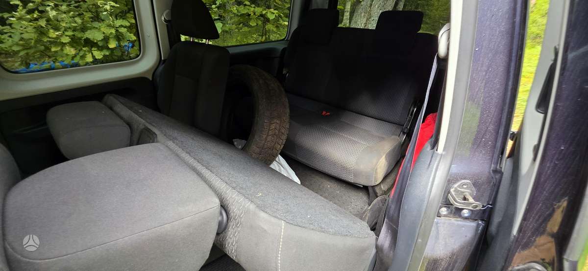 Volkswagen Caddy 2015 — photo 7