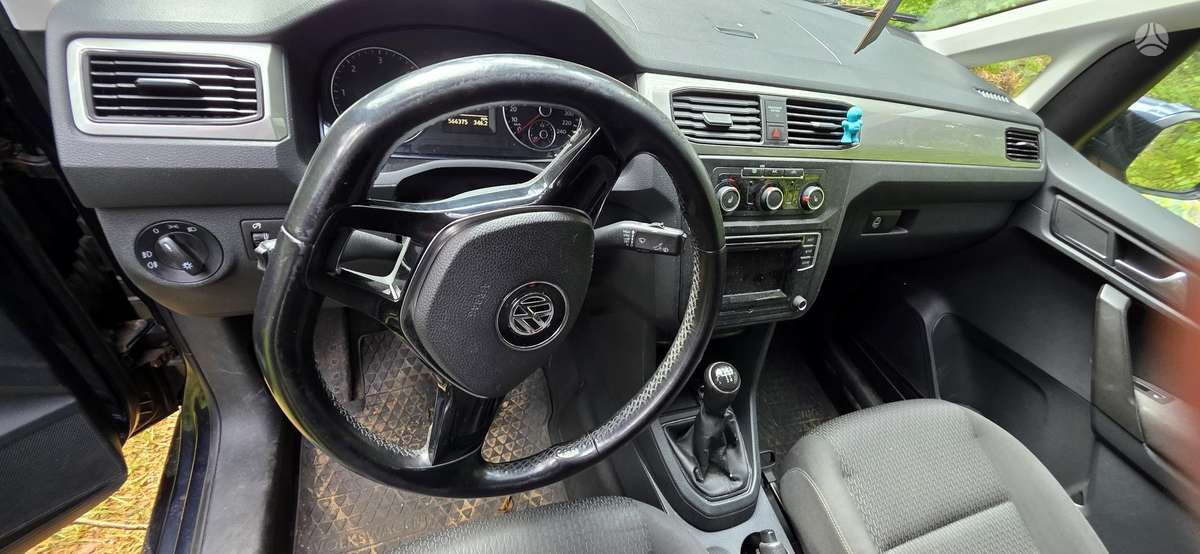 Volkswagen Caddy 2015 — photo 9