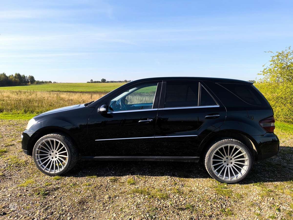Mercedes-Benz ML320 2008 — двигун 2987 cm³, 224 HP (165kW)