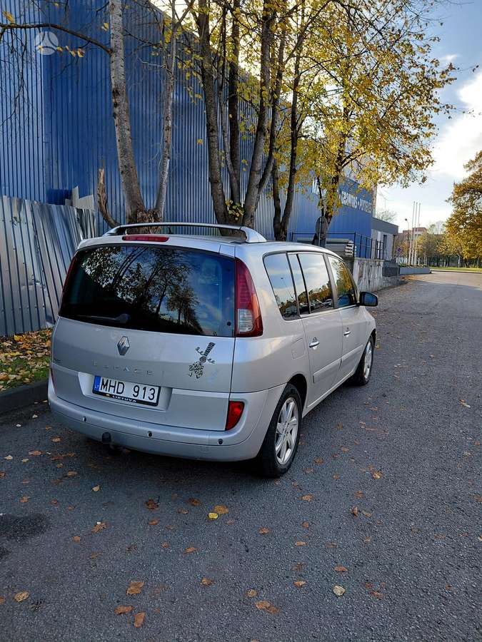 Renault Espace 2011 — engine 1995 cm³, 150 HP (110kW)