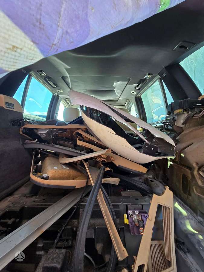 BMW X3 2008 — photo 7