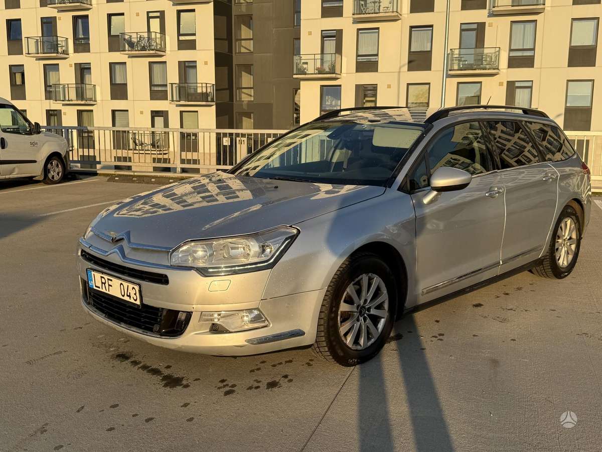Citroen C5 2013 — engine 1560 cm³, 114 HP (84kW)