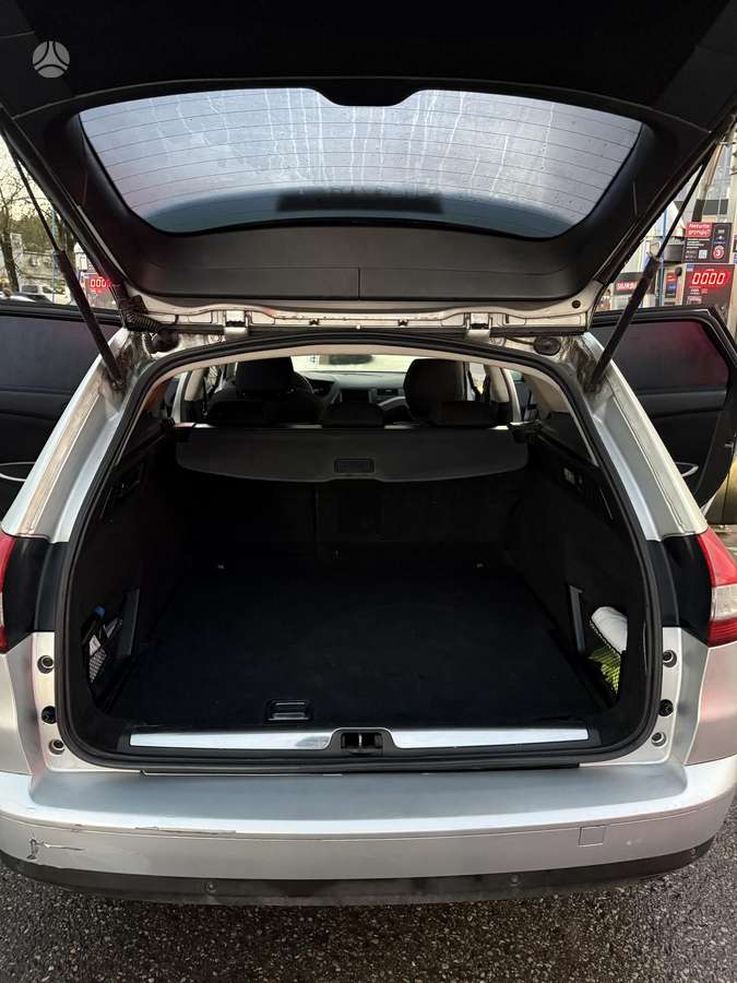 Citroen C5 2013 — photo 9
