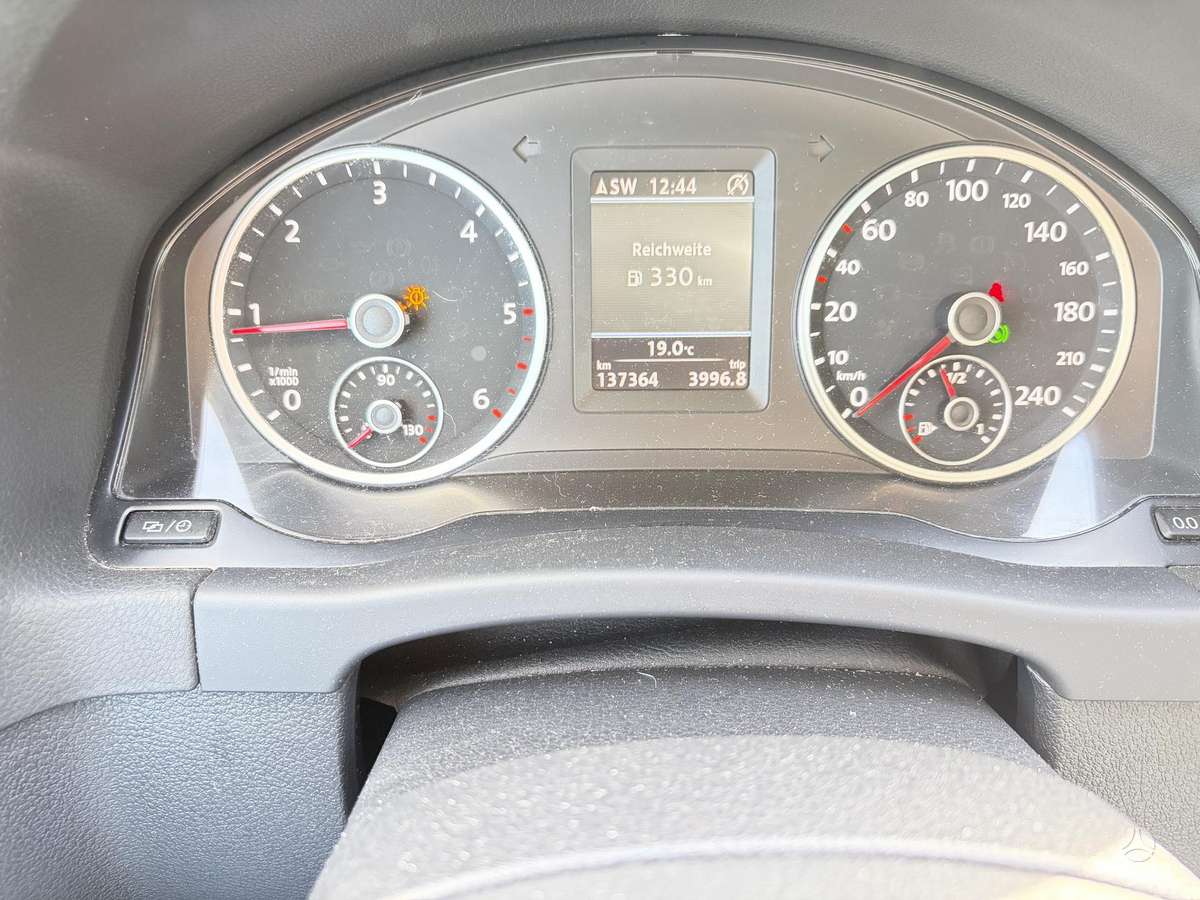 Volkswagen Tiguan 2014 — photo 12
