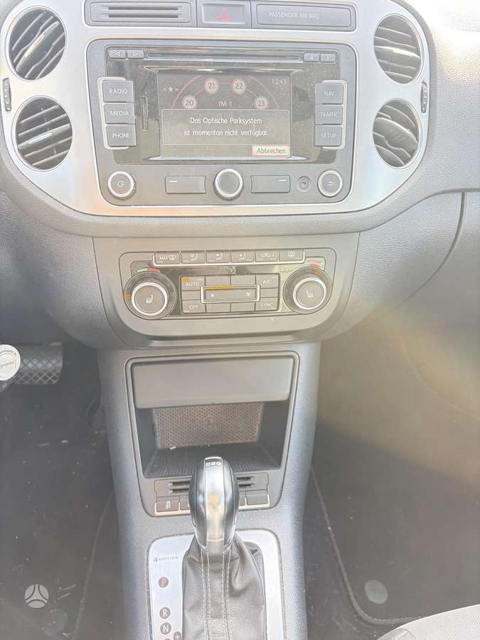 Volkswagen Tiguan 2014 — photo 13