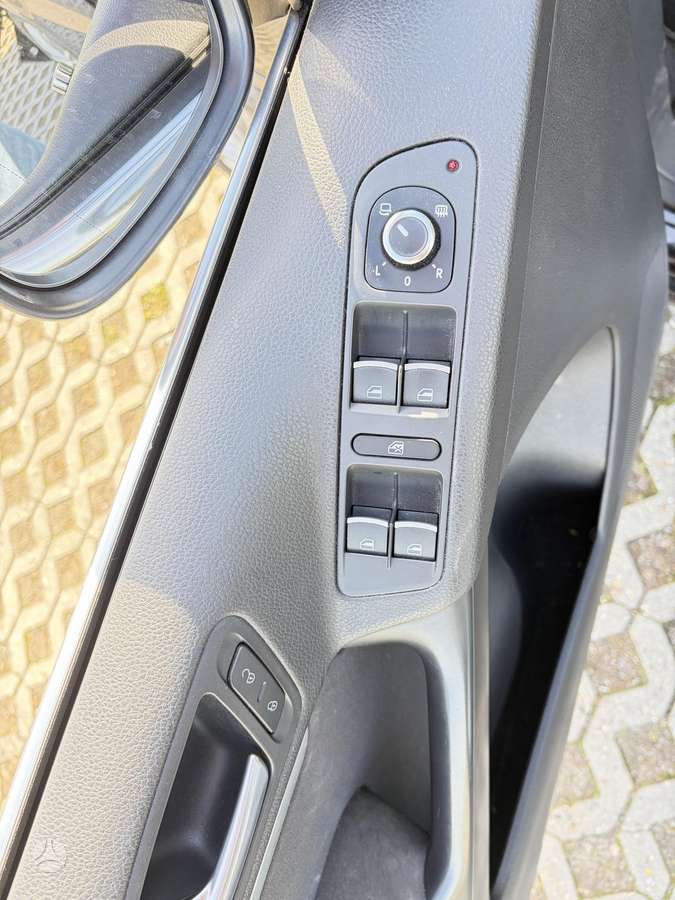 Volkswagen Tiguan 2014 — photo 23