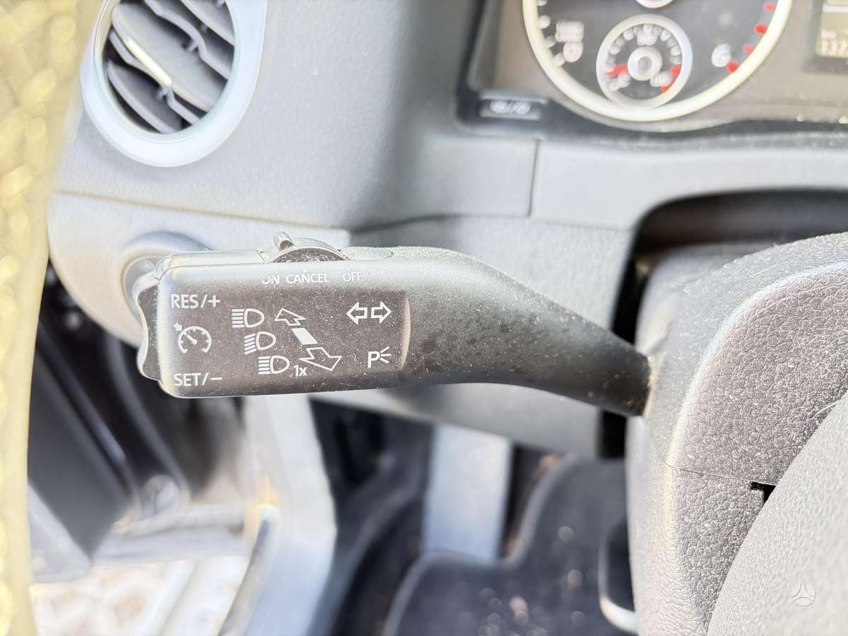 Volkswagen Tiguan 2014 — photo 24