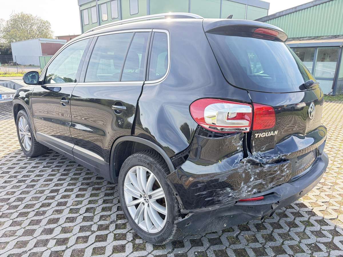 Volkswagen Tiguan 2014 — interior