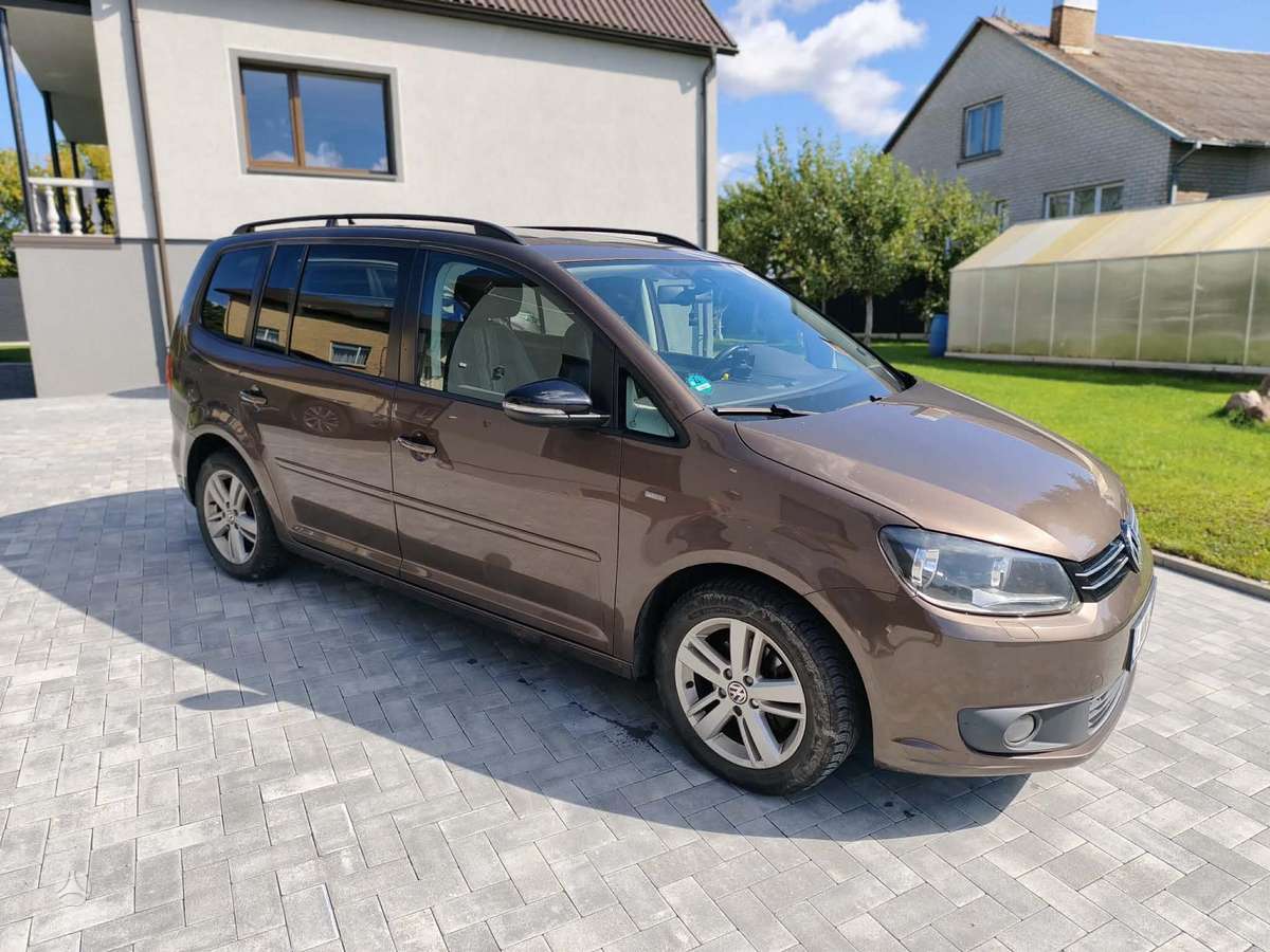 Volkswagen Touran 2013 — vehicle for AFU Ukraine