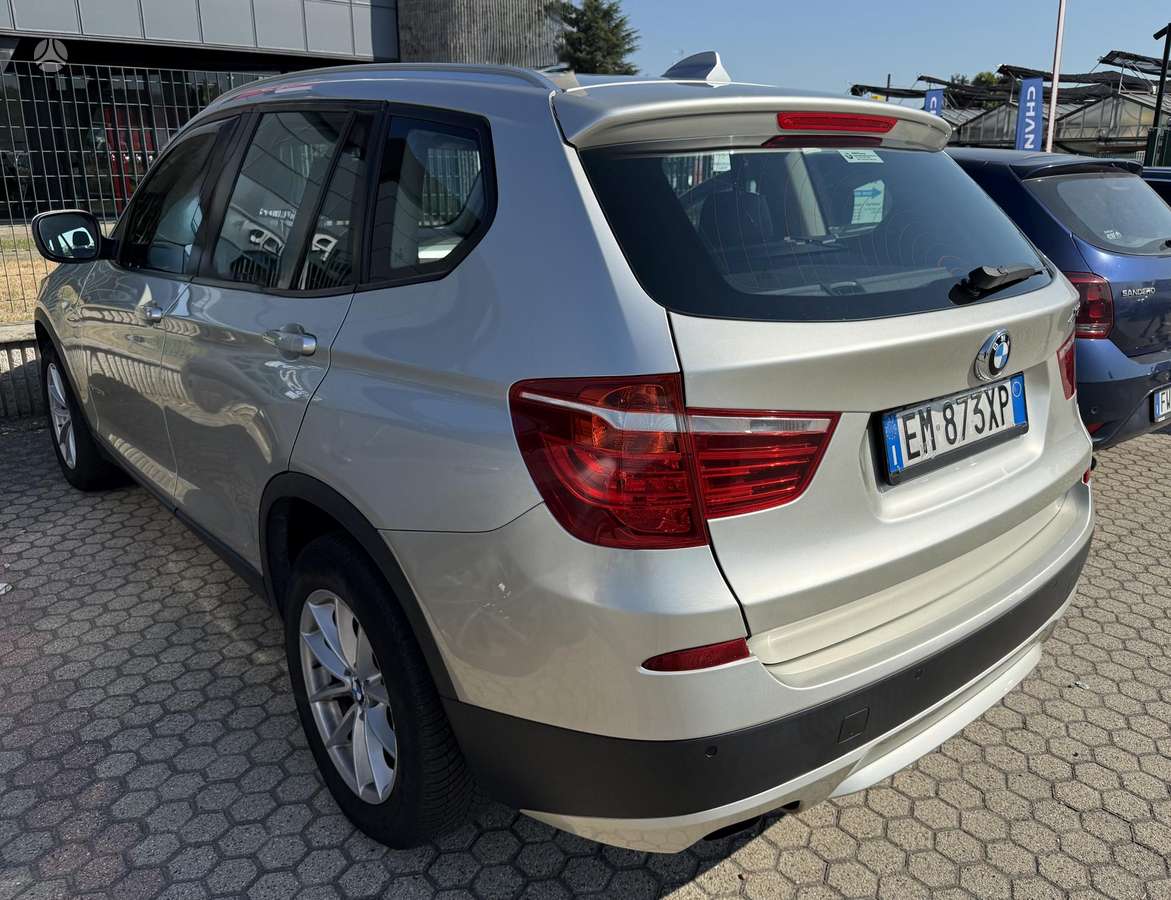 BMW X3 2011 — photo 5