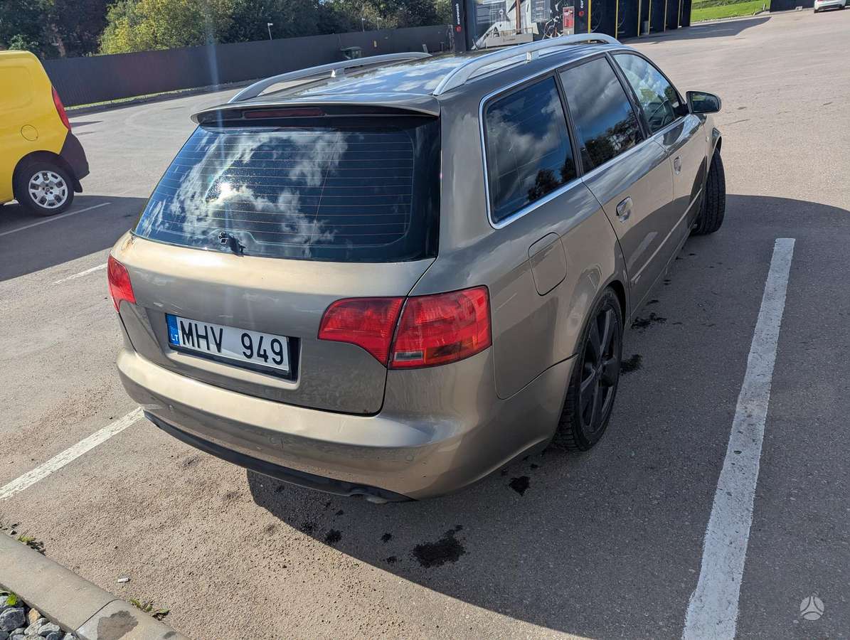 Audi A4 2005 — photo 5