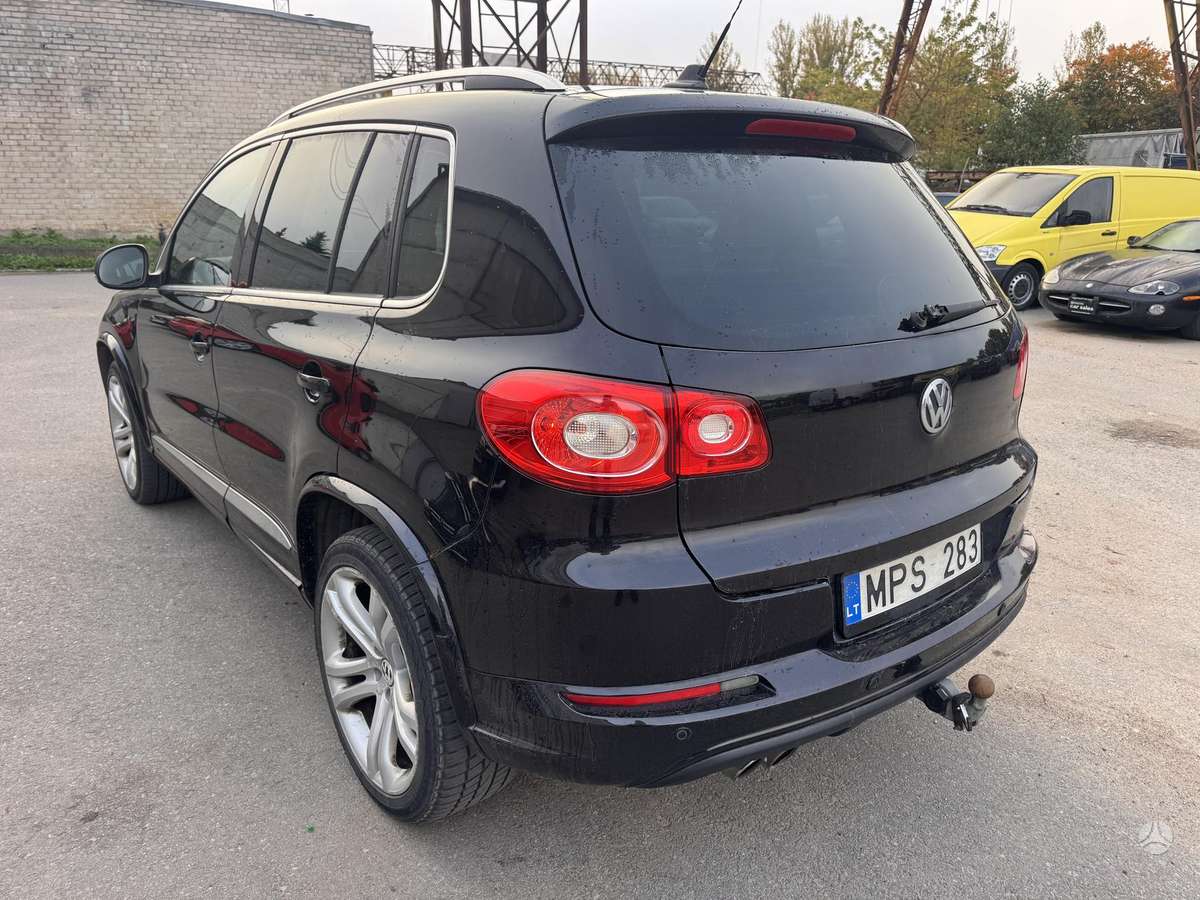 Volkswagen Tiguan 2008 — engine 1968 cm³, 140 HP (103kW)