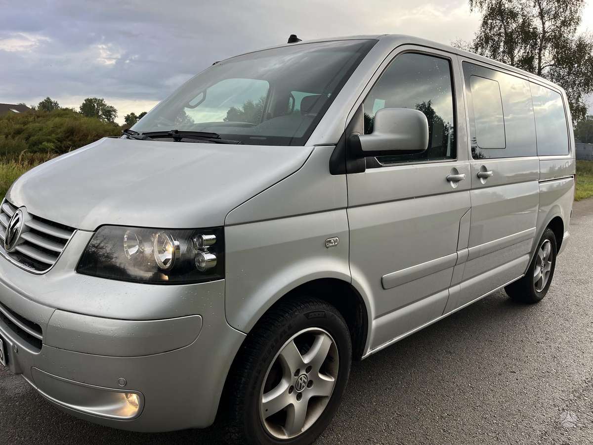 Volkswagen Multivan 2006 — vehicle for AFU Ukraine