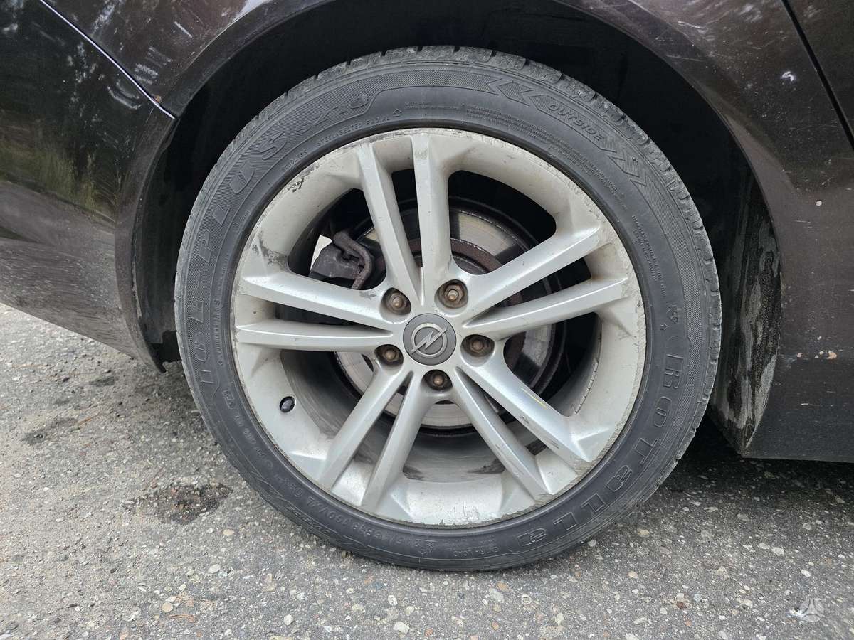 Opel Insignia 2014 — photo 20