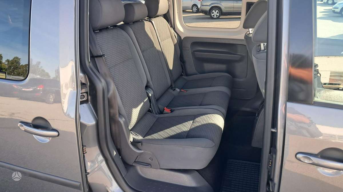 Volkswagen Caddy 2011 — photo 11