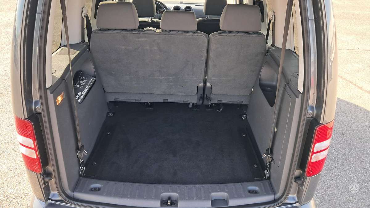 Volkswagen Caddy 2011 — photo 13