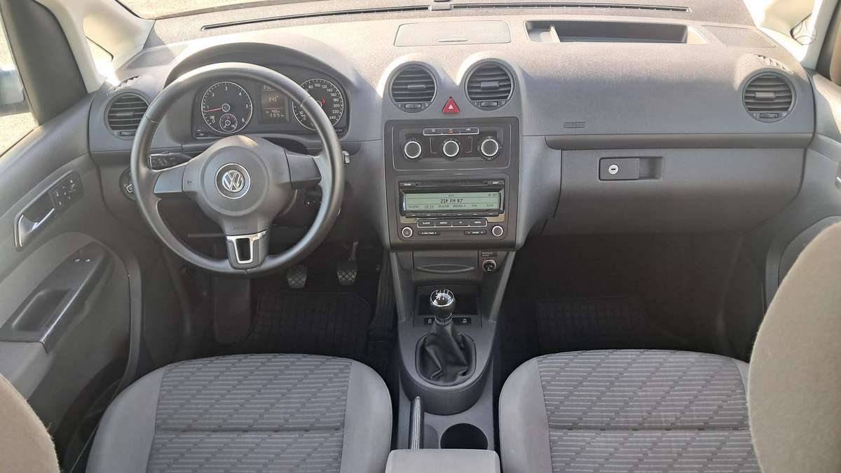 Volkswagen Caddy 2011 — photo 7