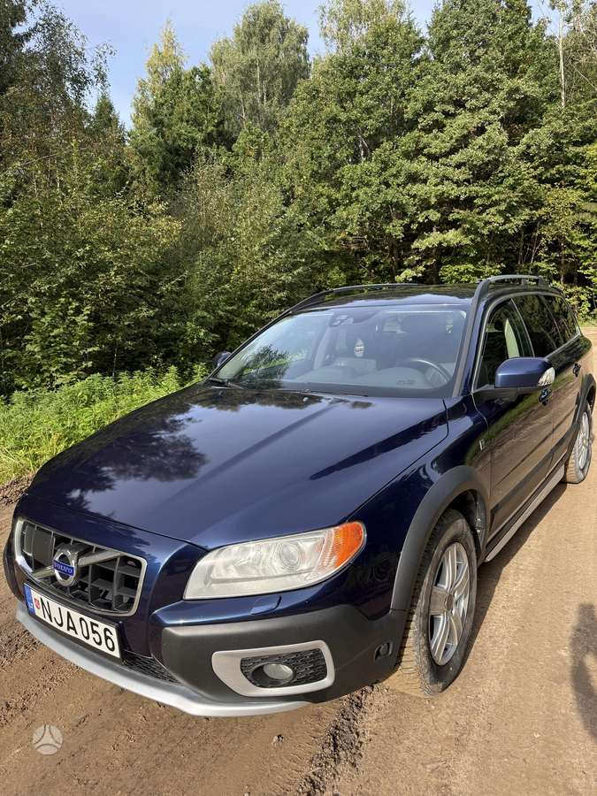 Volvo XC70, 2012