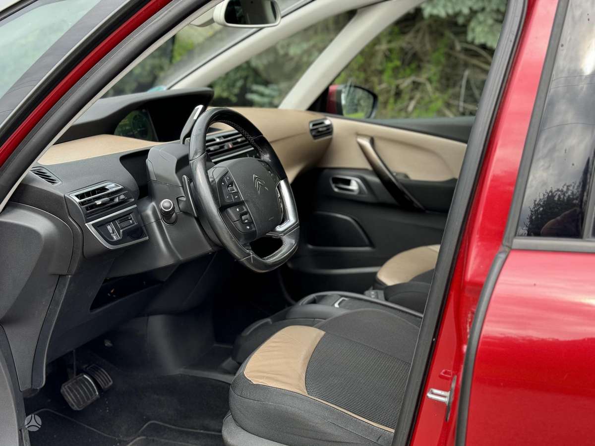 Citroen Grand 2014 — photo 13