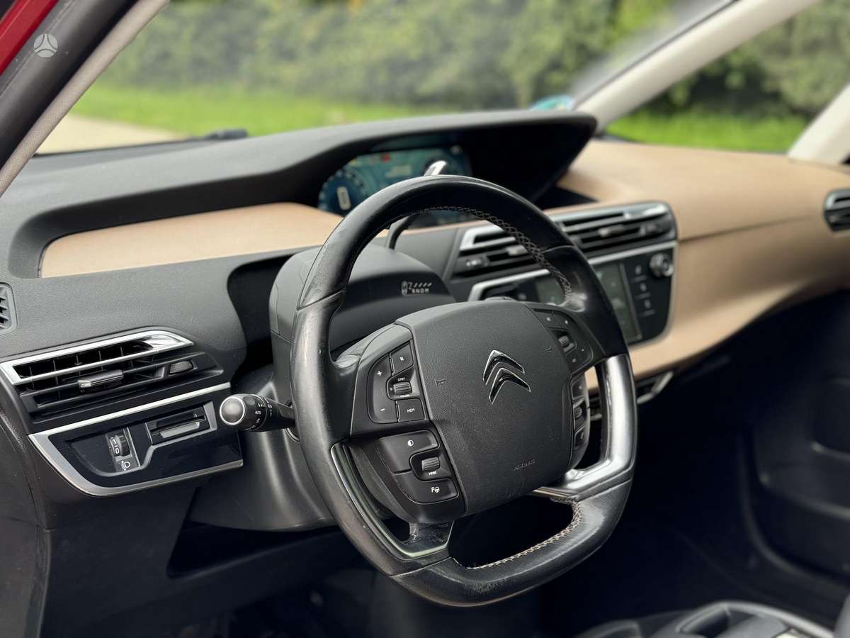 Citroen Grand 2014 — photo 15
