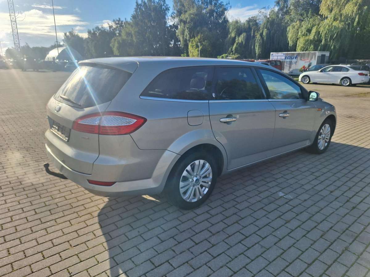 Ford Mondeo 2010 — photo 5