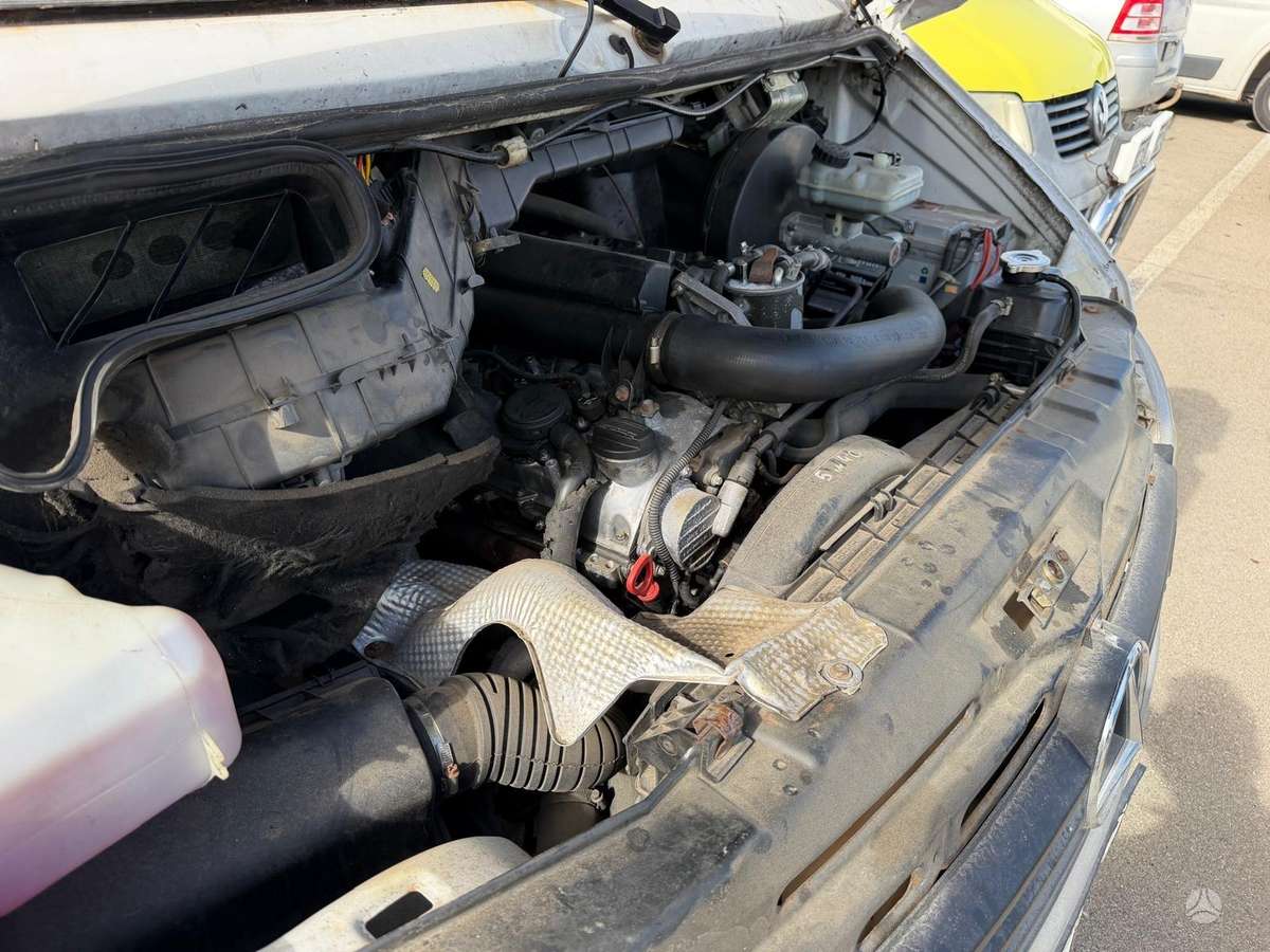 Mercedes-Benz Sprinter 2005 — photo 5