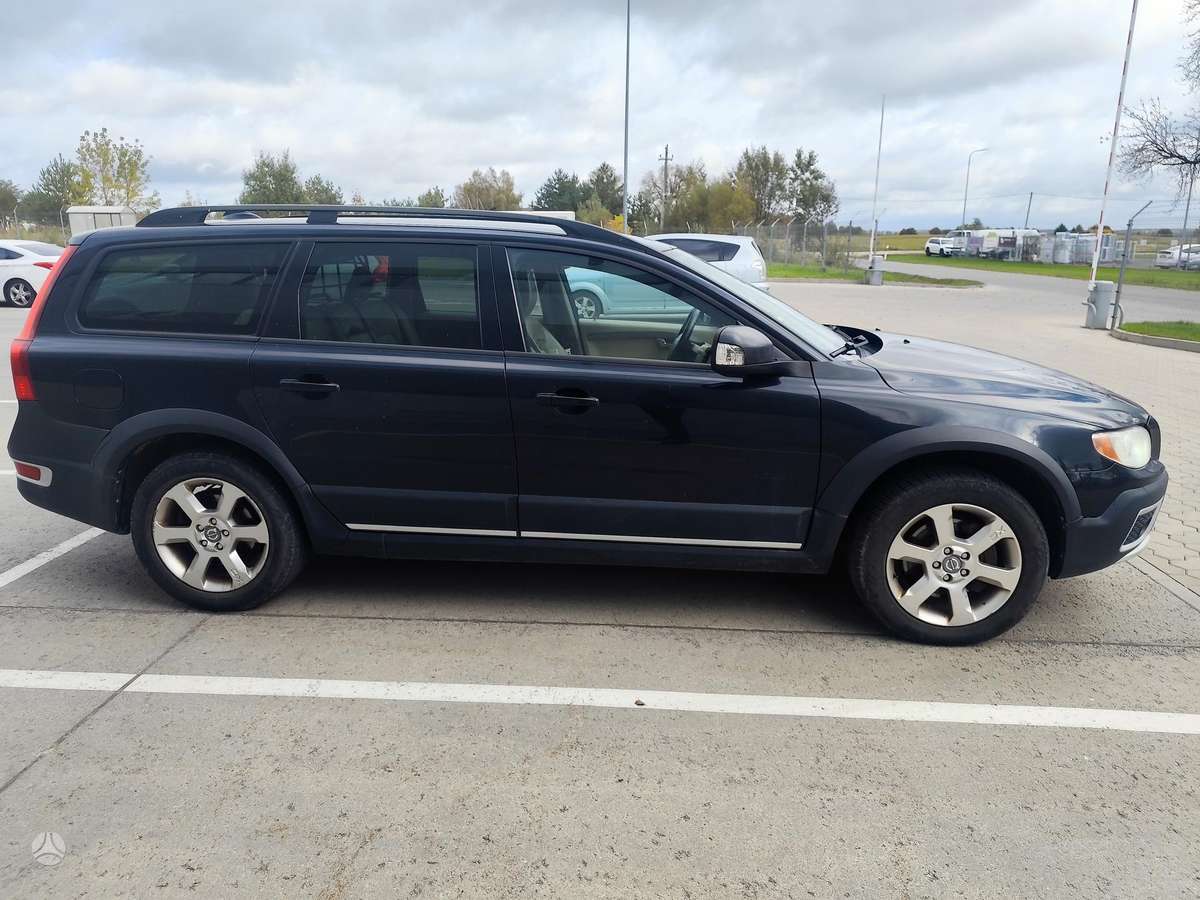 Volvo XC70 2009 — engine 2400 cm³, 185 HP (136kW)