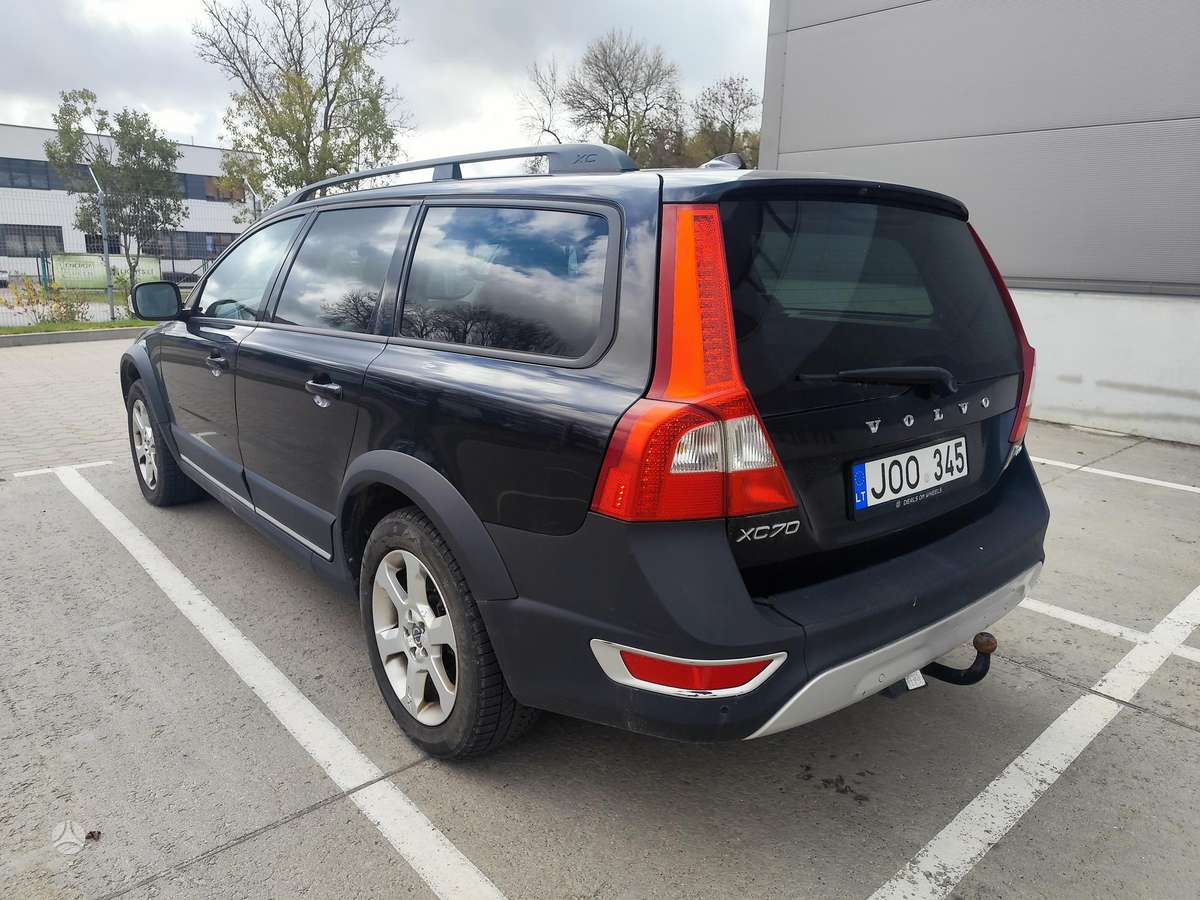 Volvo XC70 2009 — photo 7