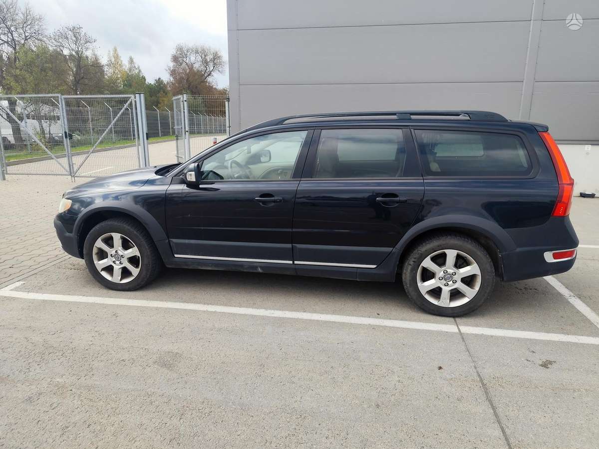 Volvo XC70 2009 — photo 8