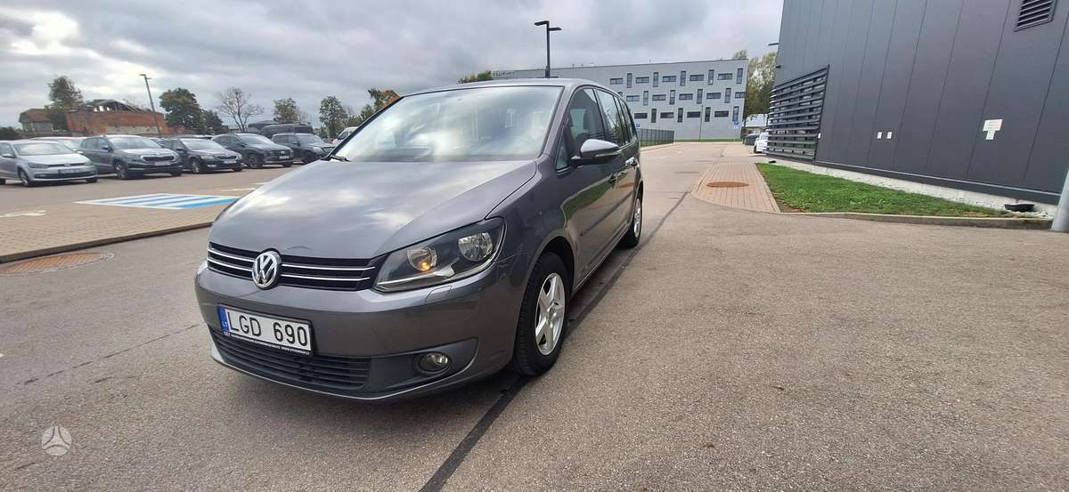 Volkswagen Touran 2012 — авто для ЗСУ з Європи