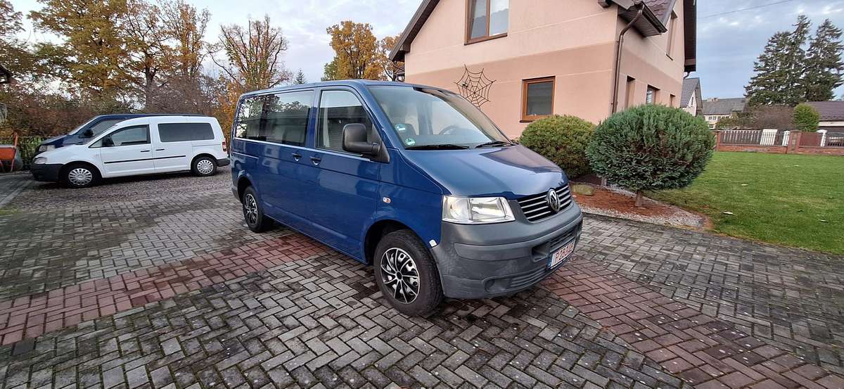 Volkswagen Transporter 2009 — vehicle for AFU Ukraine