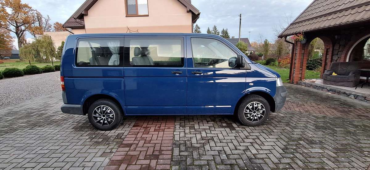 Volkswagen Transporter 2009 — photo 5
