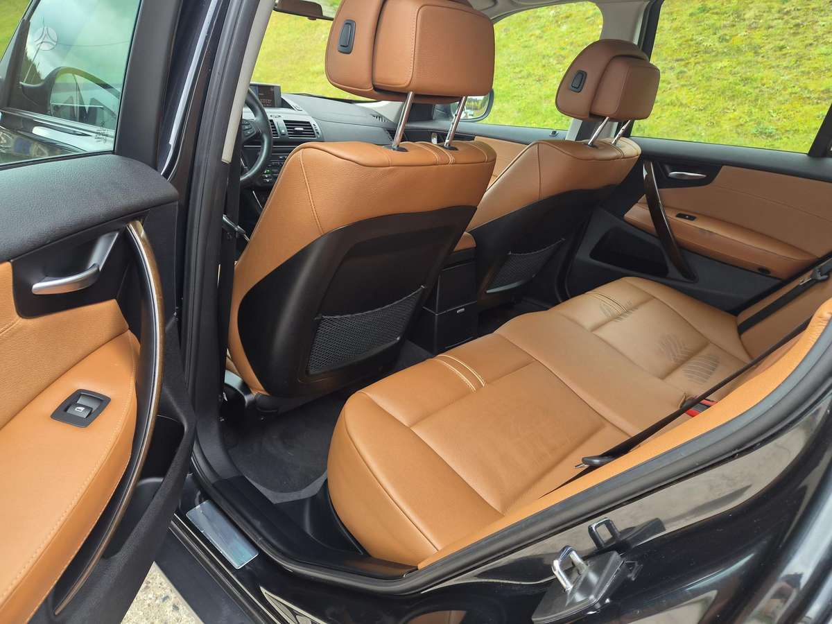BMW X3 2010 — фото 16