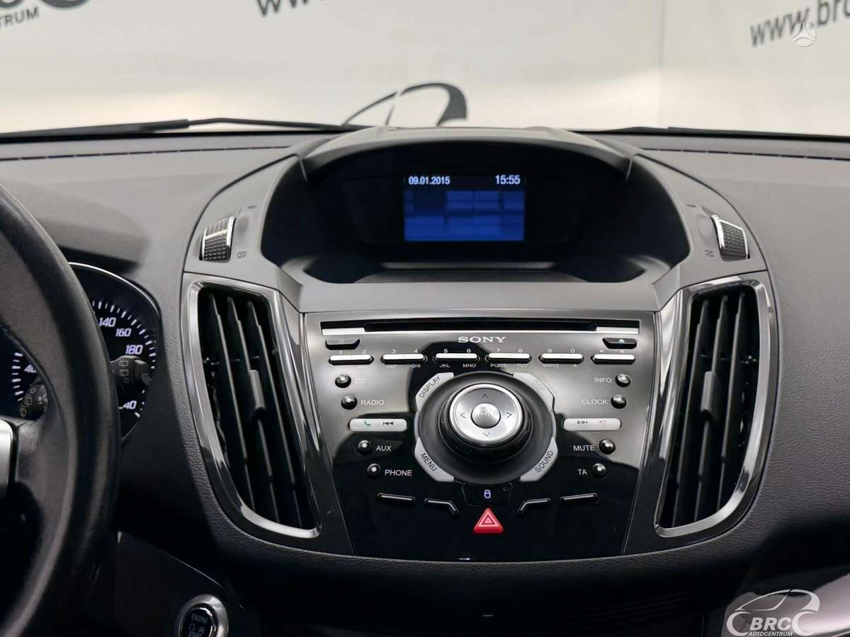 Ford Kuga 2015 — photo 16