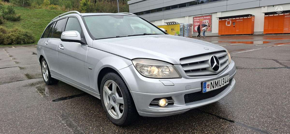 Mercedes-Benz C200 2009 — engine 2148 cm³, 136 HP (100kW)