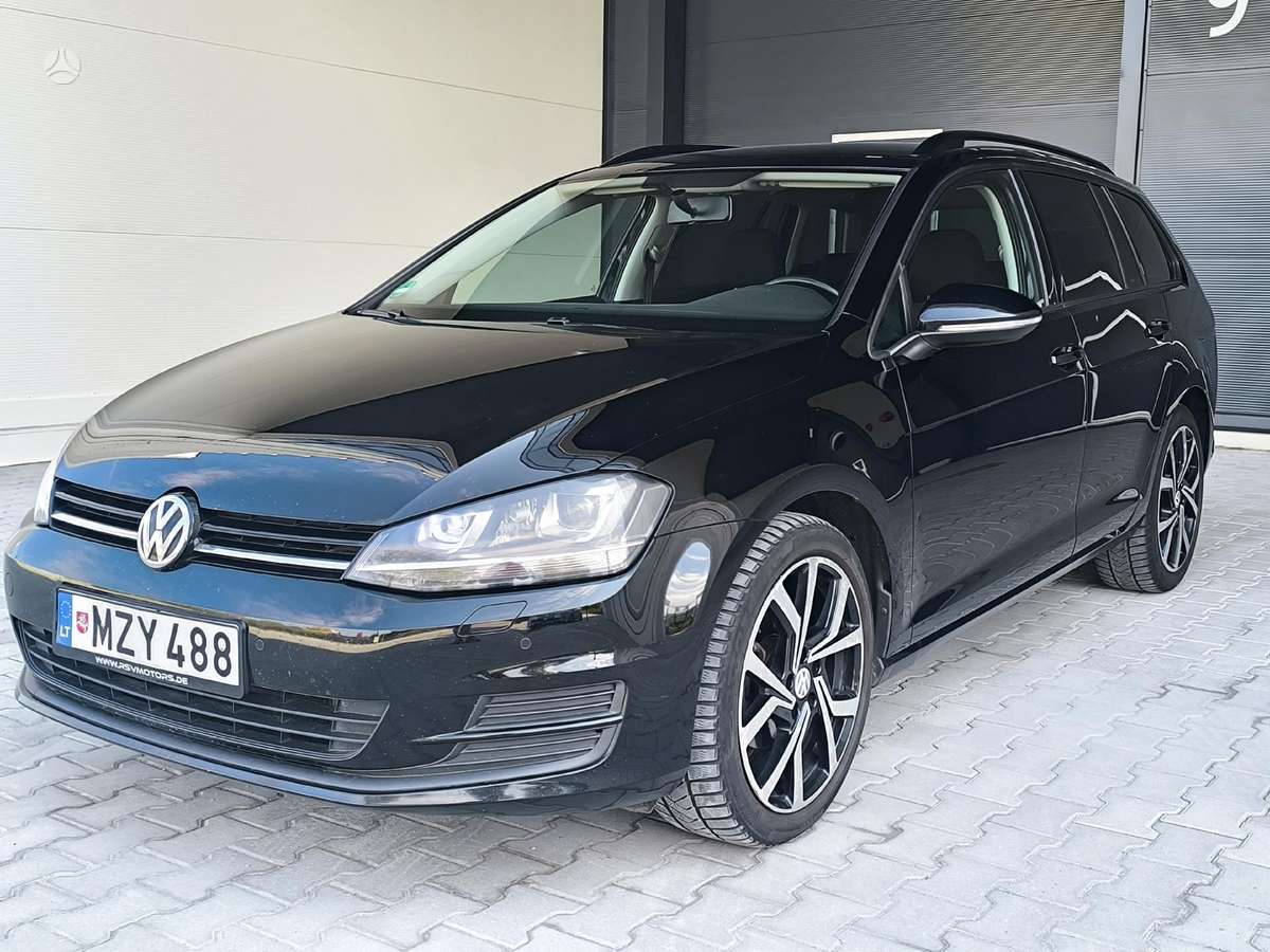 Volkswagen Golf 2015 — вигляд ззаду