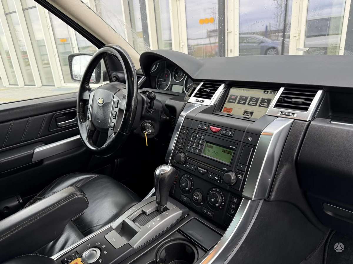 Land Rover 2009 — photo 10