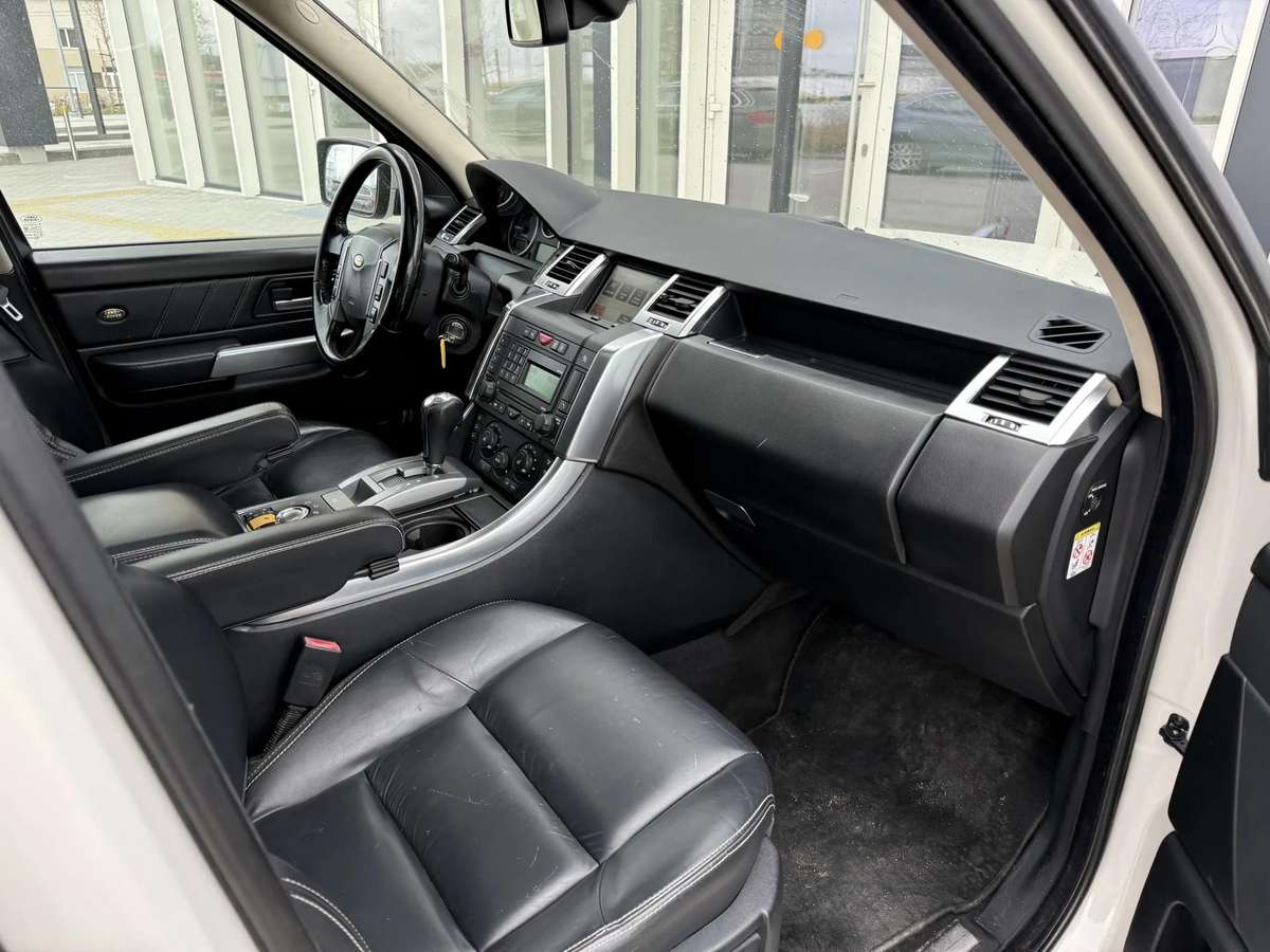 Land Rover 2009 — photo 9