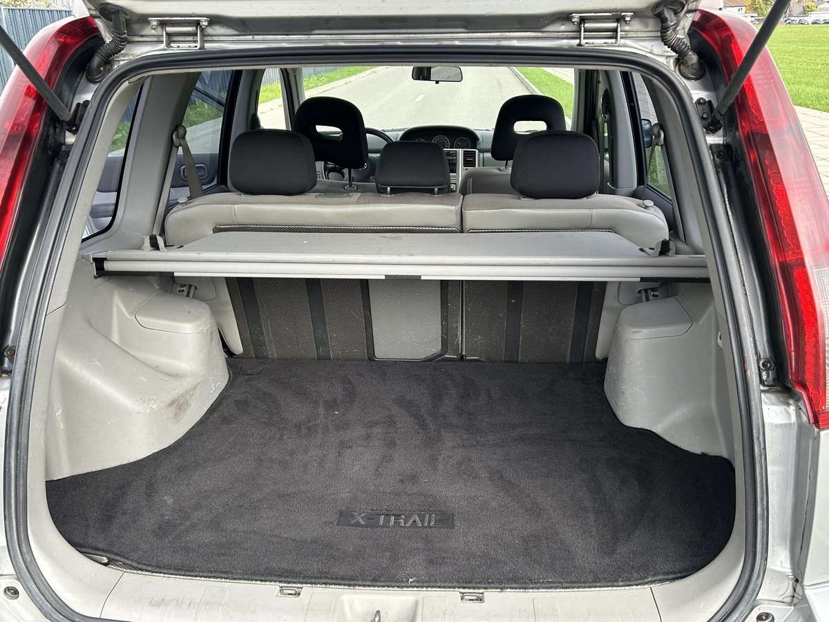Nissan X-Trail 2004 — фото 11